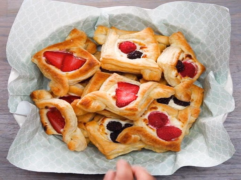 Fruit and Cream Cheese Breakfast Pastries